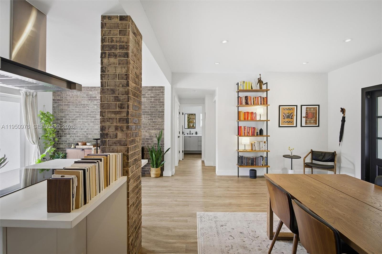 565 South Dr Miami Springs, FL 33166