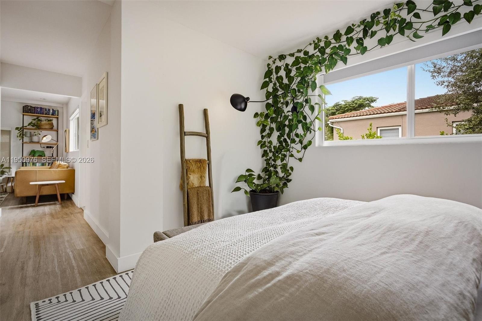 565 South Dr Miami Springs, FL 33166