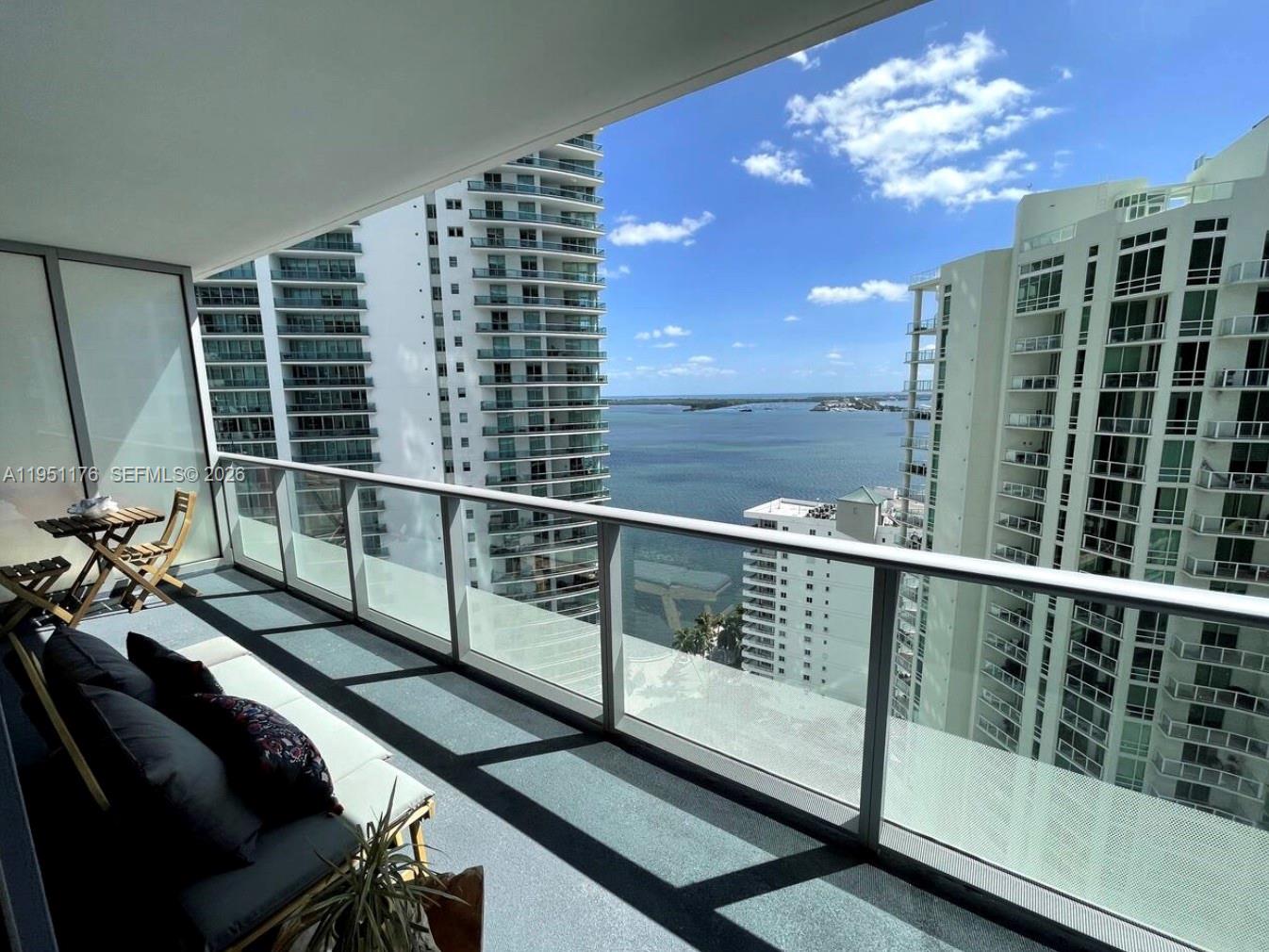 1300 Brickell Bay Dr #2405