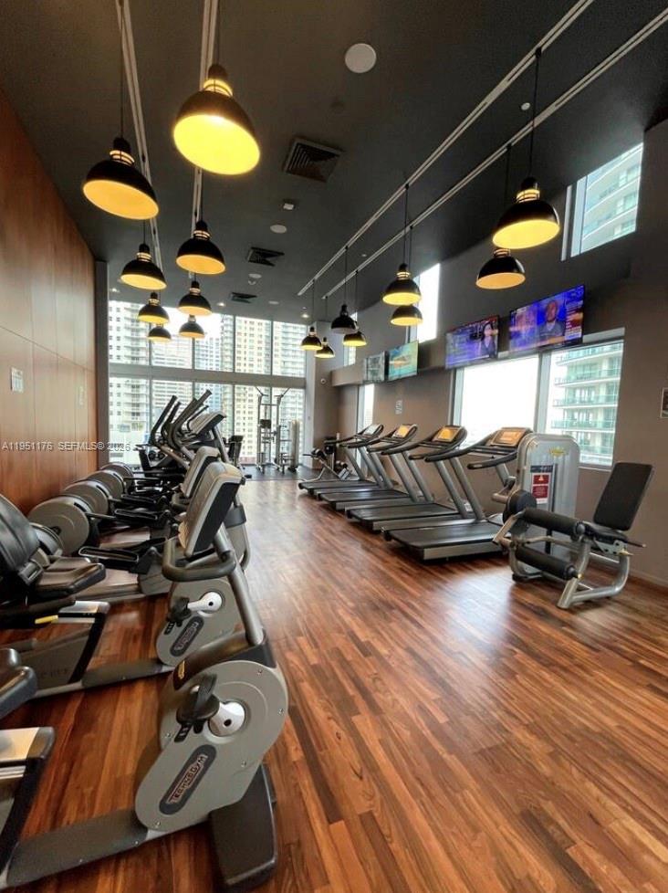 image Brickell House12