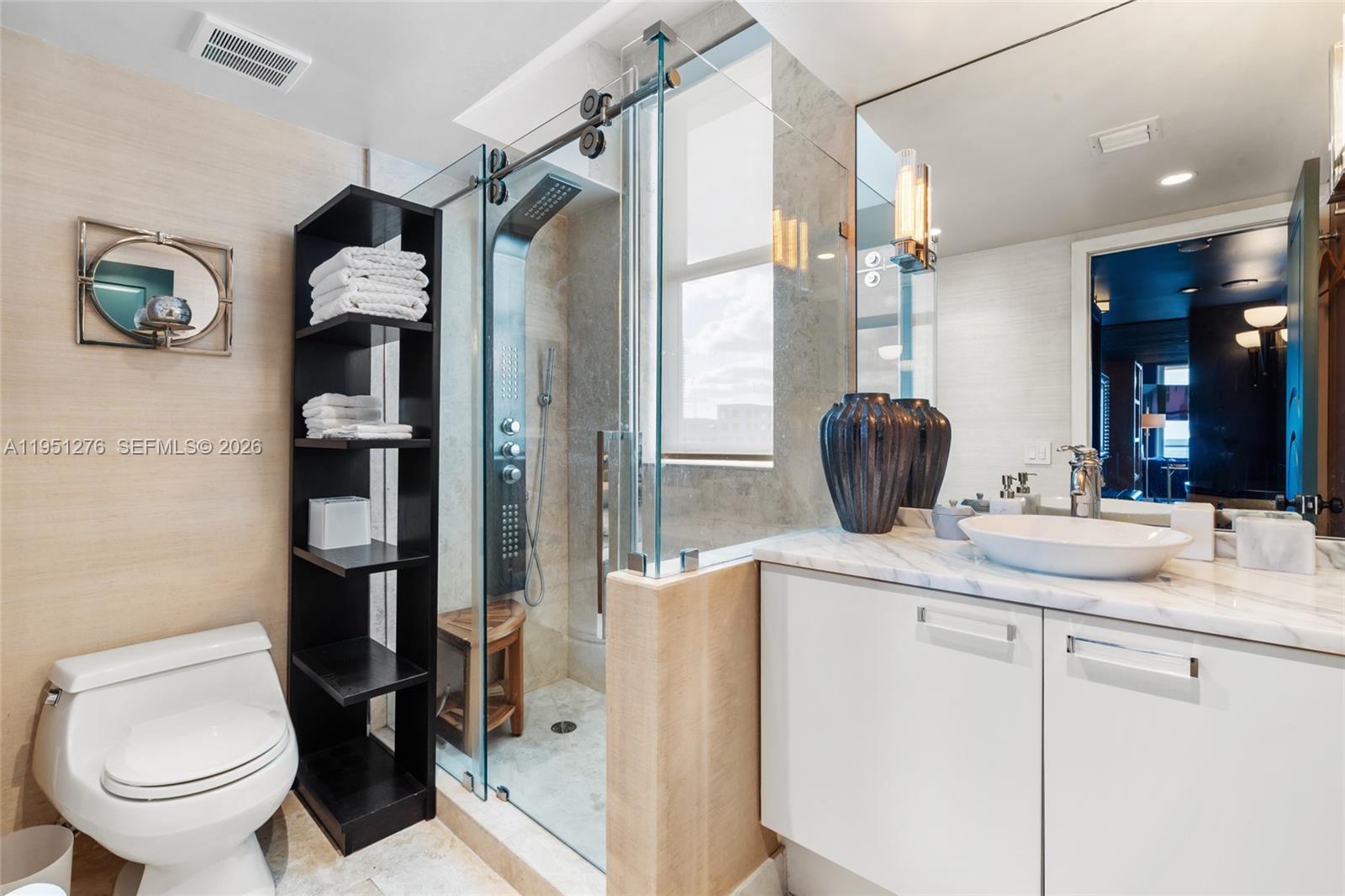 200 Ocean Dr #8F Miami Beach, FL 33139