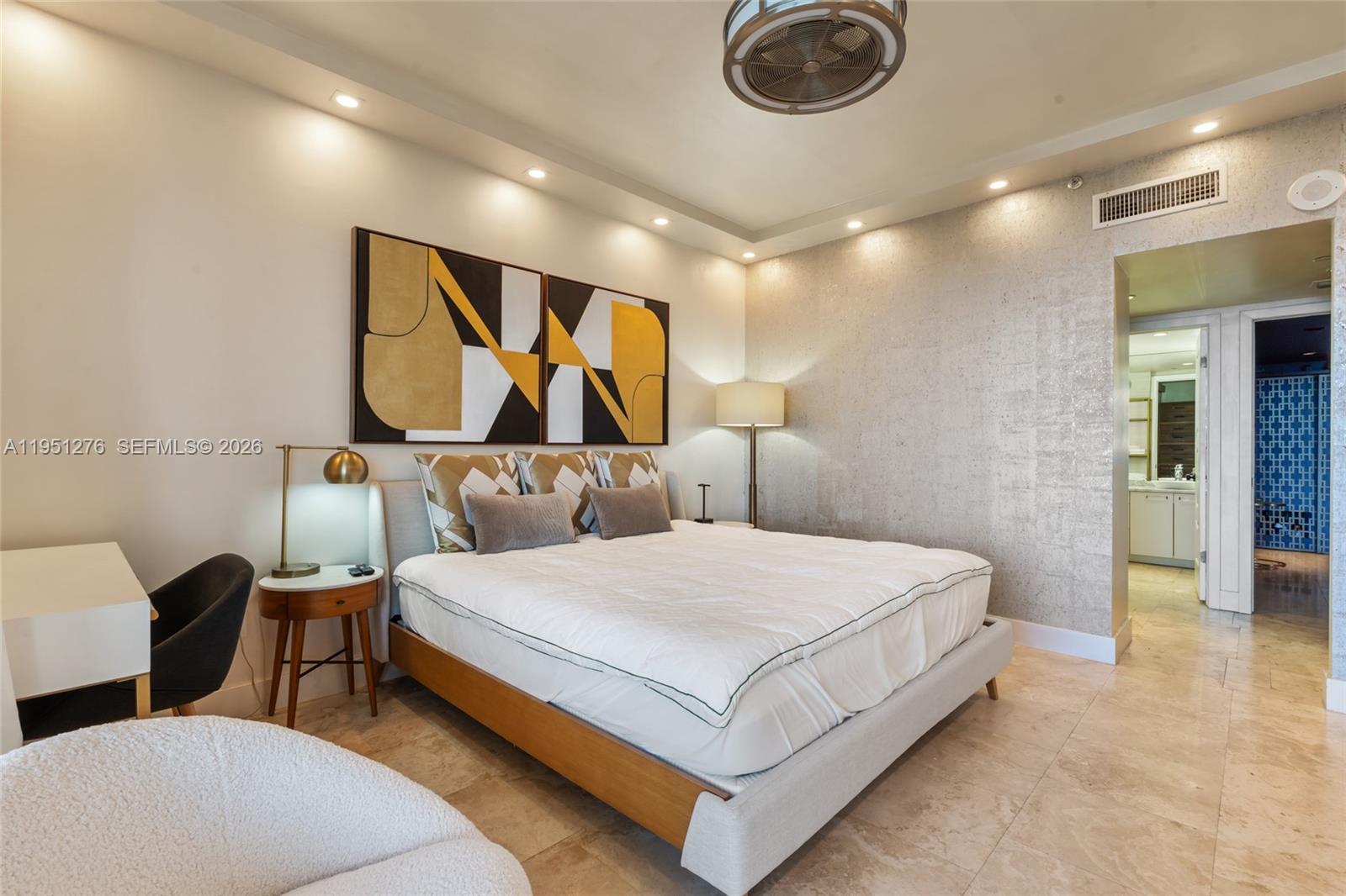 200 Ocean Dr #8F Miami Beach, FL 33139