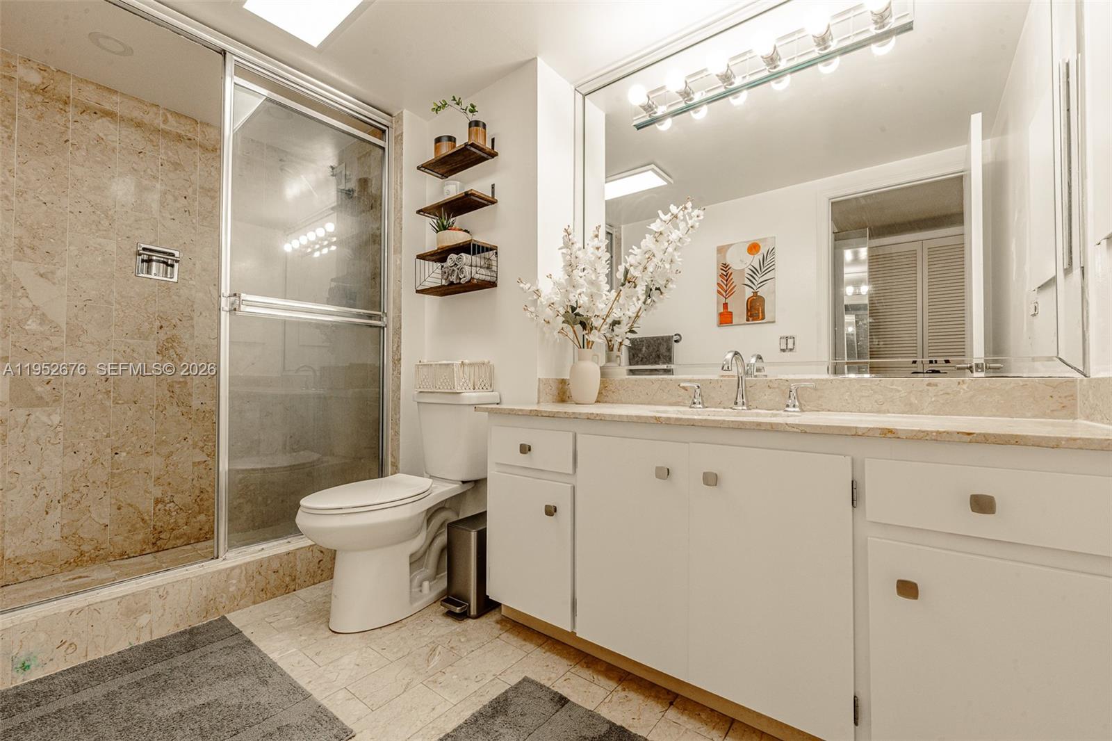 1800 NE 114th St #909 Miami, FL 33181