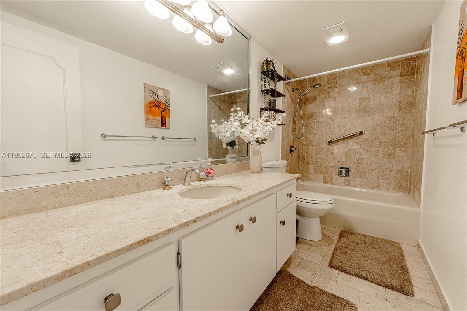 1800 NE 114th St #909 Miami, FL 33181