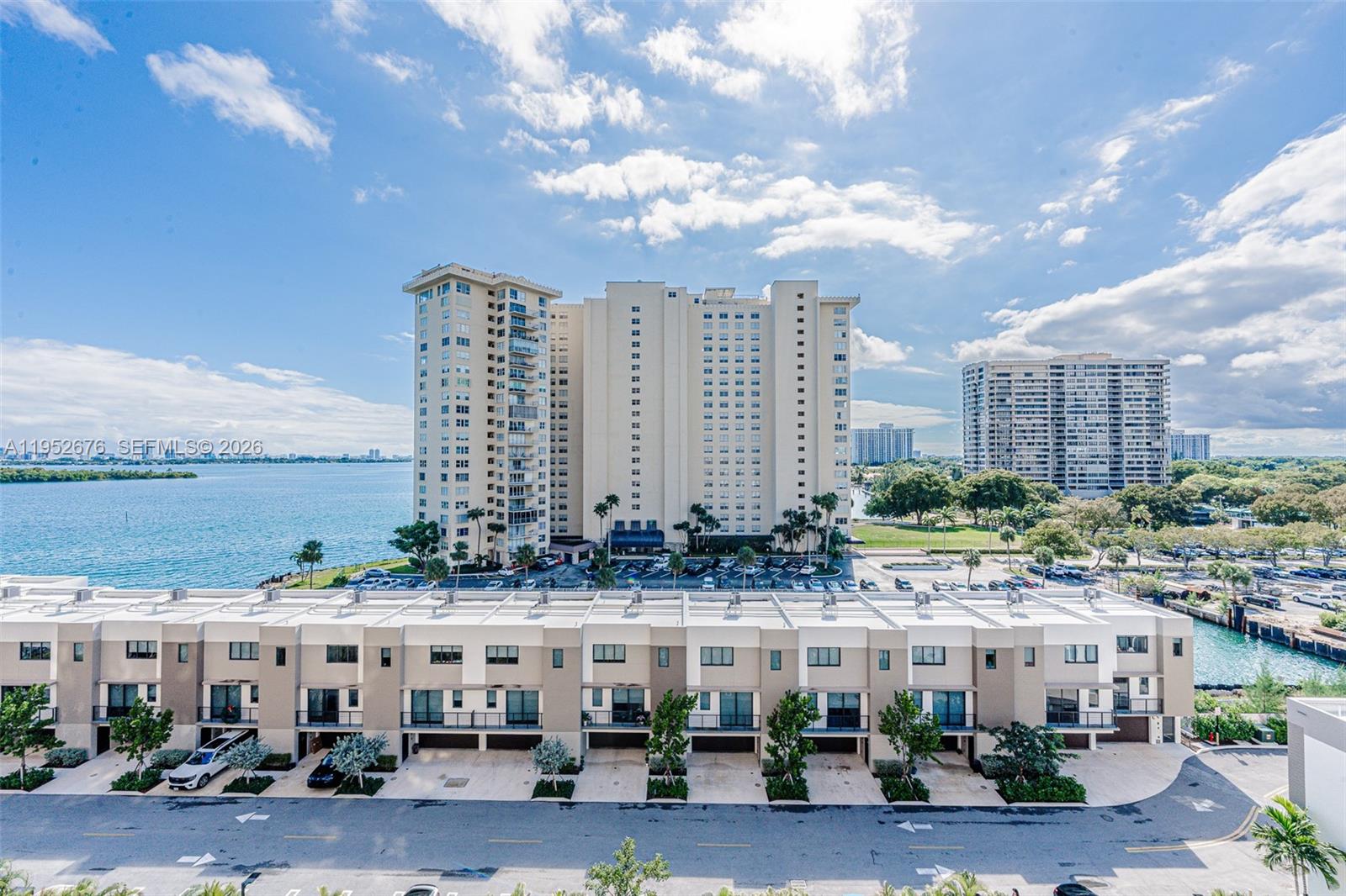 1800 NE 114th St #909 Miami, FL 33181