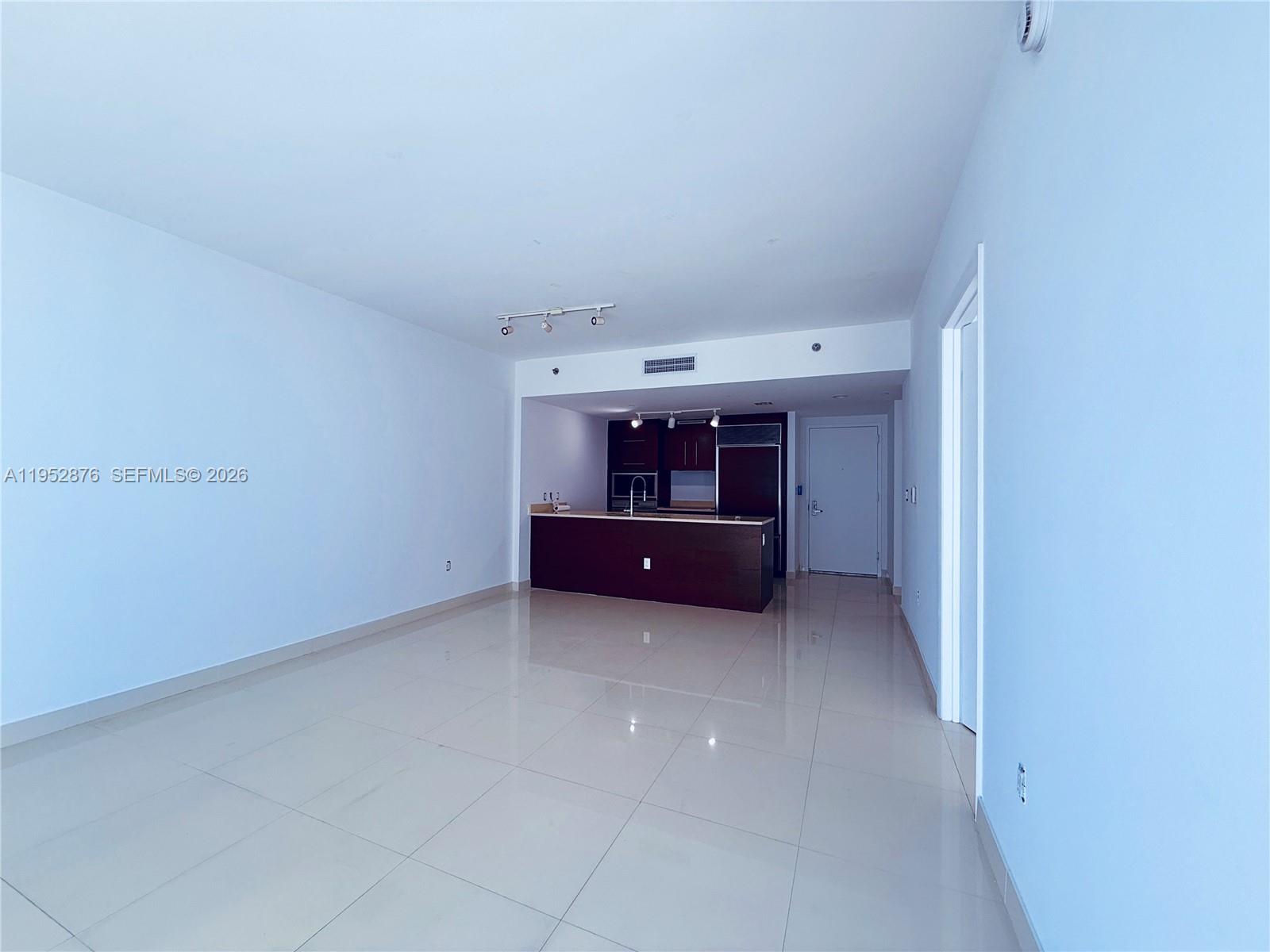 image Icon Brickell I6