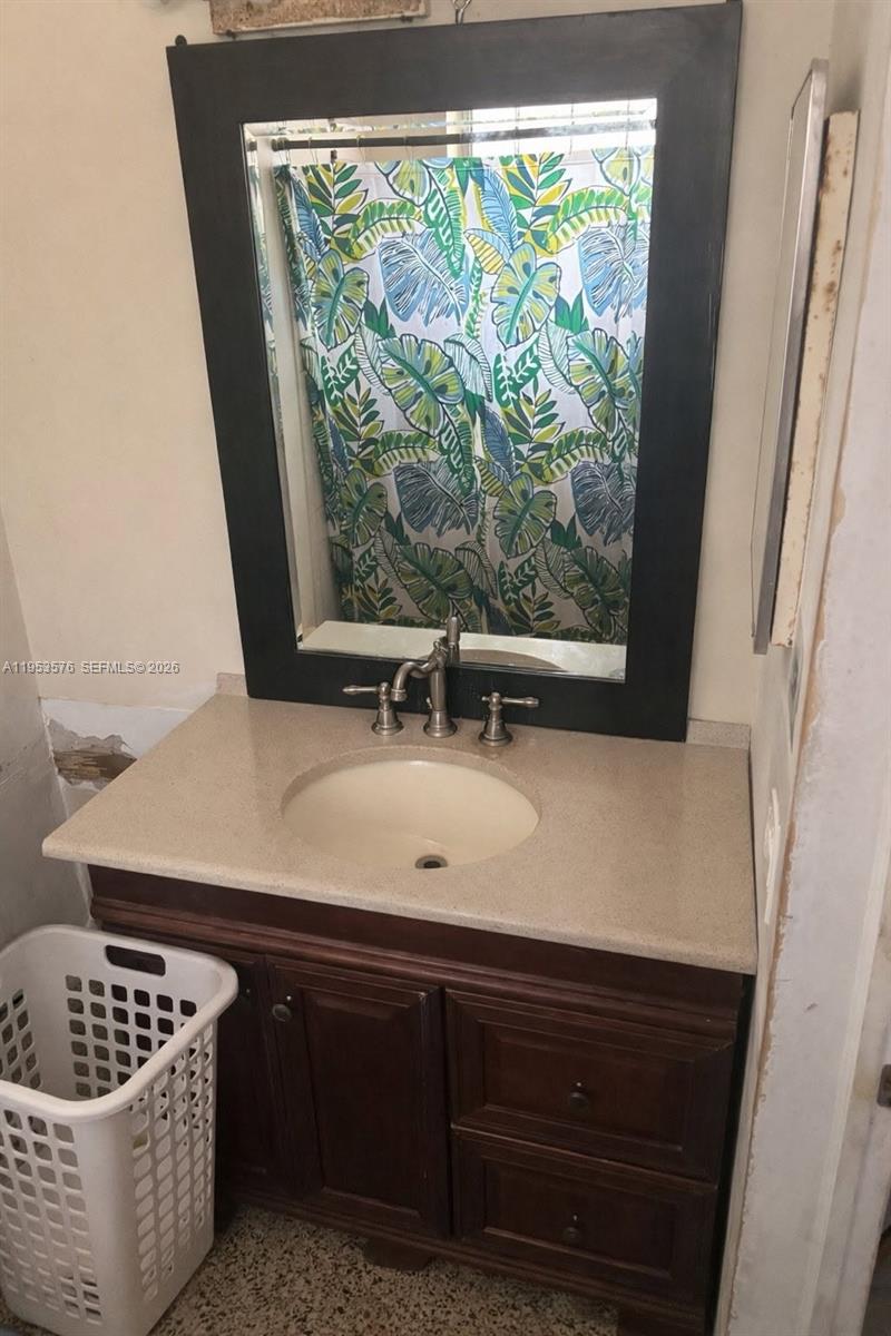 10010 SW 161st St Miami, FL 33157