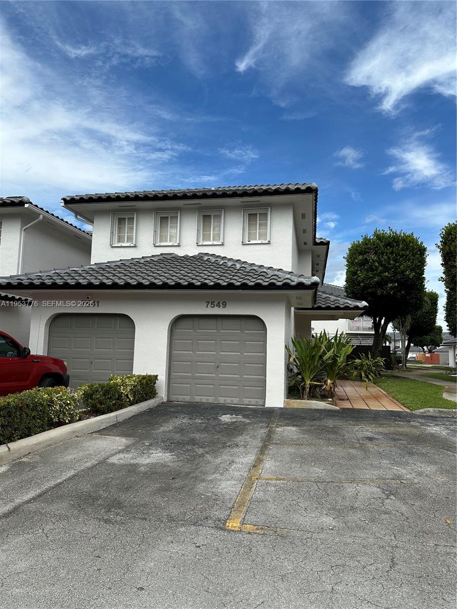 7549 NW 175th St #7549