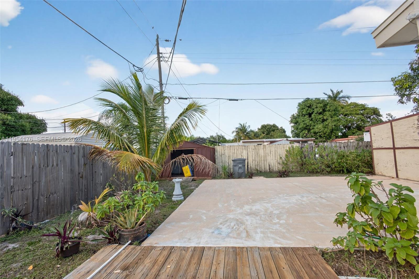 171 Tulip Tree Dr Lake Worth, FL 33462