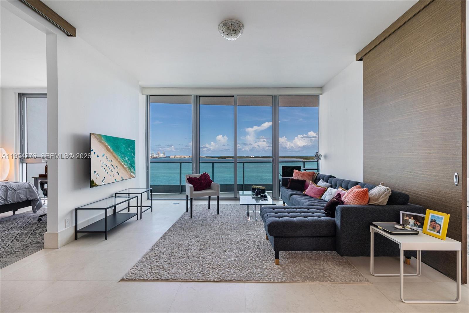 1331 Brickell Bay Dr #1703 Miami, FL 33131