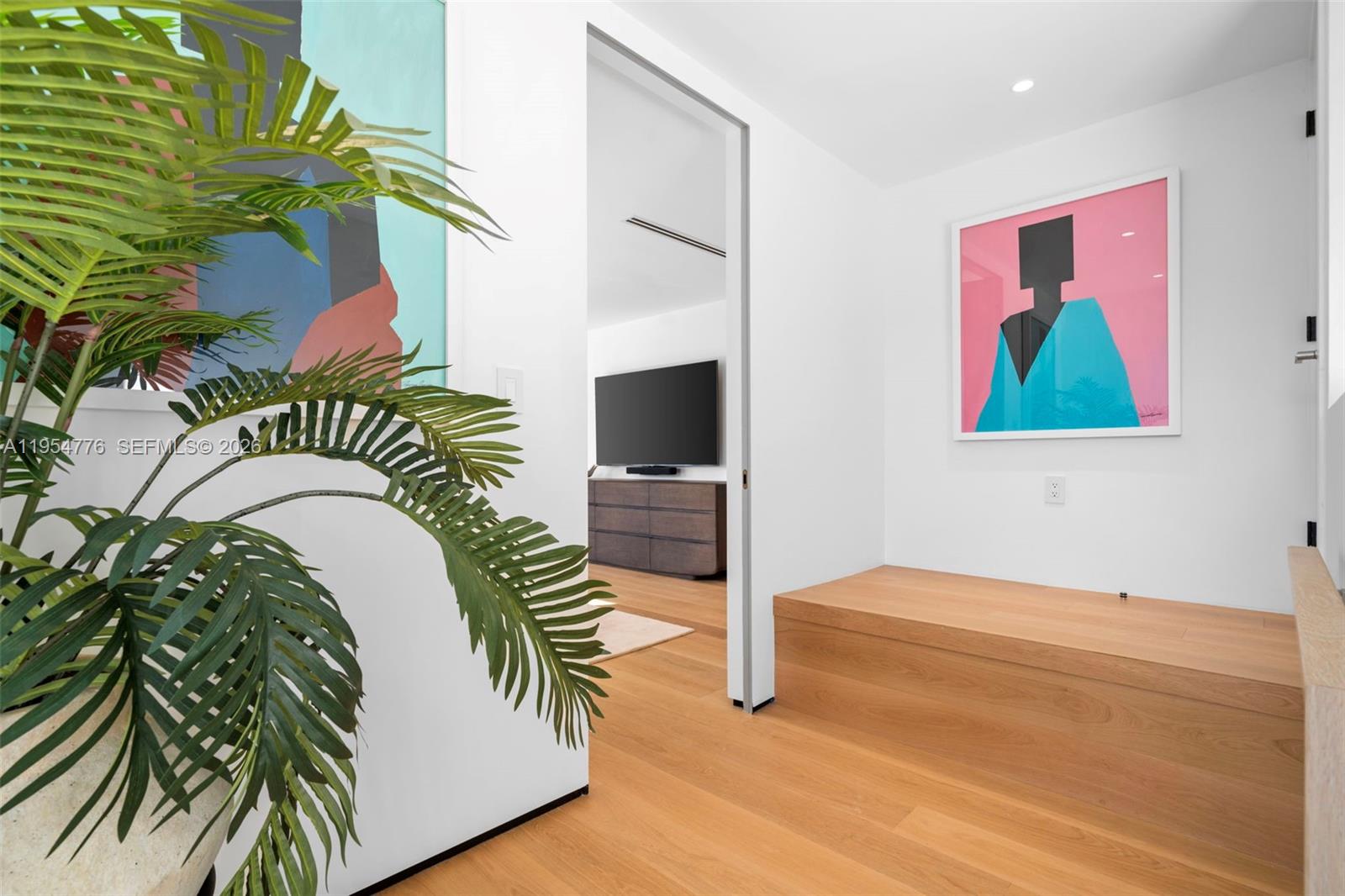 222 E Rivo Alto Dr Miami Beach, FL 33139