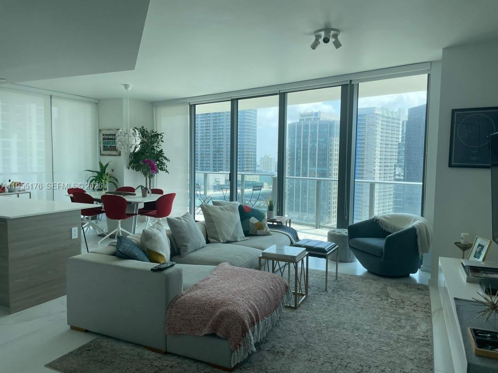 image Dua Miami (SLS Brickell)14