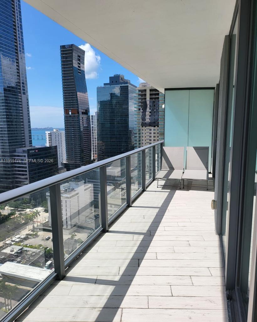 image Dua Miami (SLS Brickell)1