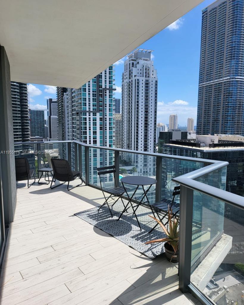 image Dua Miami (SLS Brickell)4