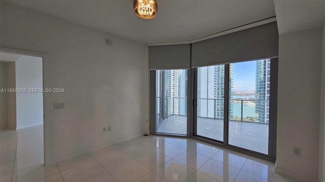 image Paramount Miami Worldcenter16