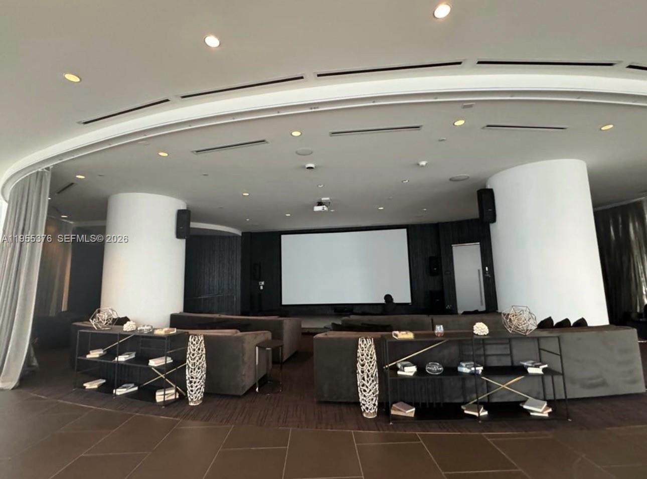 image Paramount Miami Worldcenter40