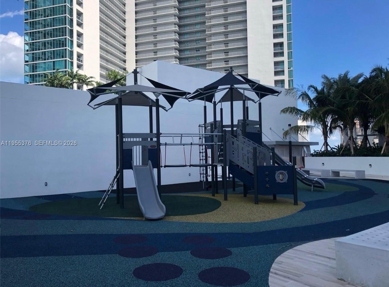 image Paramount Miami Worldcenter41