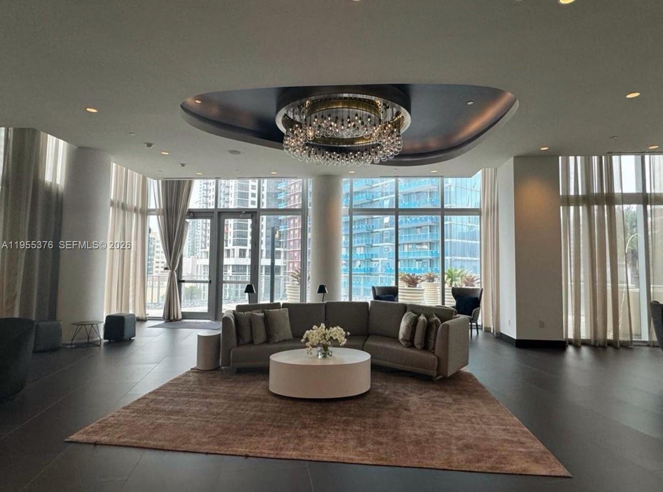 image Paramount Miami Worldcenter42