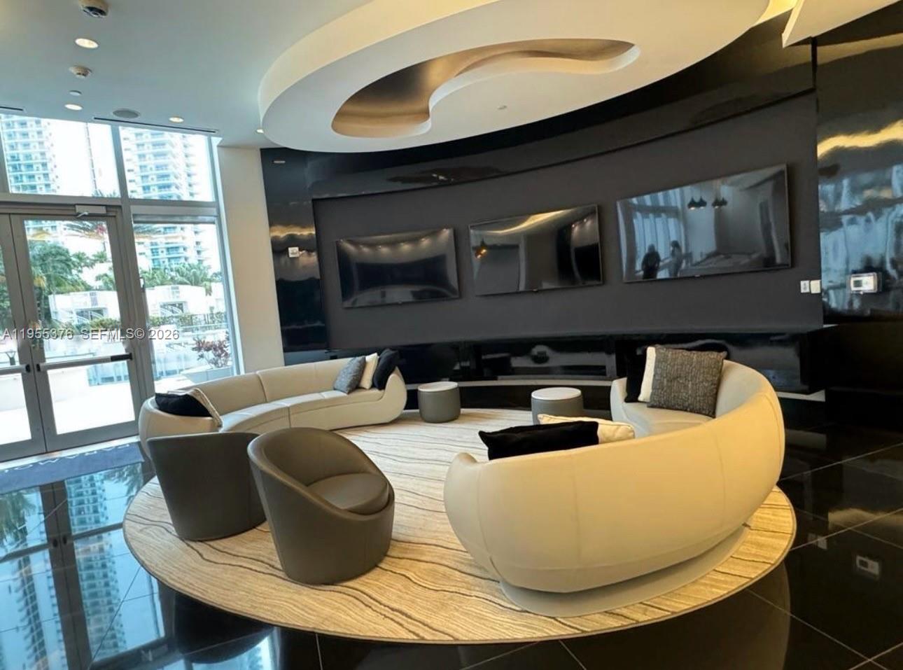 image Paramount Miami Worldcenter43