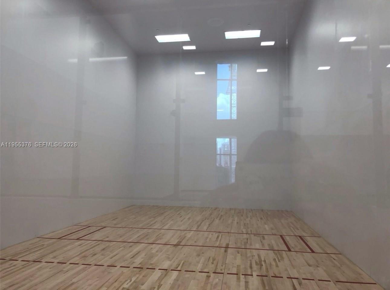 image Paramount Miami Worldcenter45