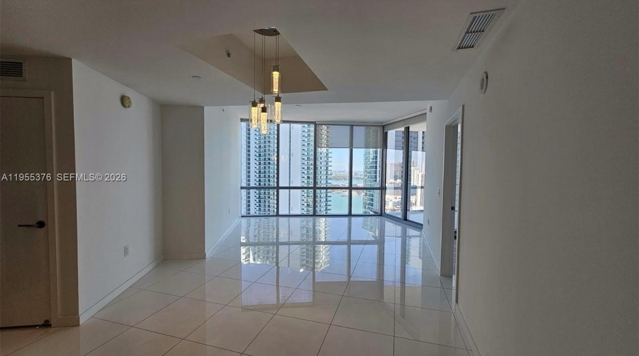 image Paramount Miami Worldcenter5