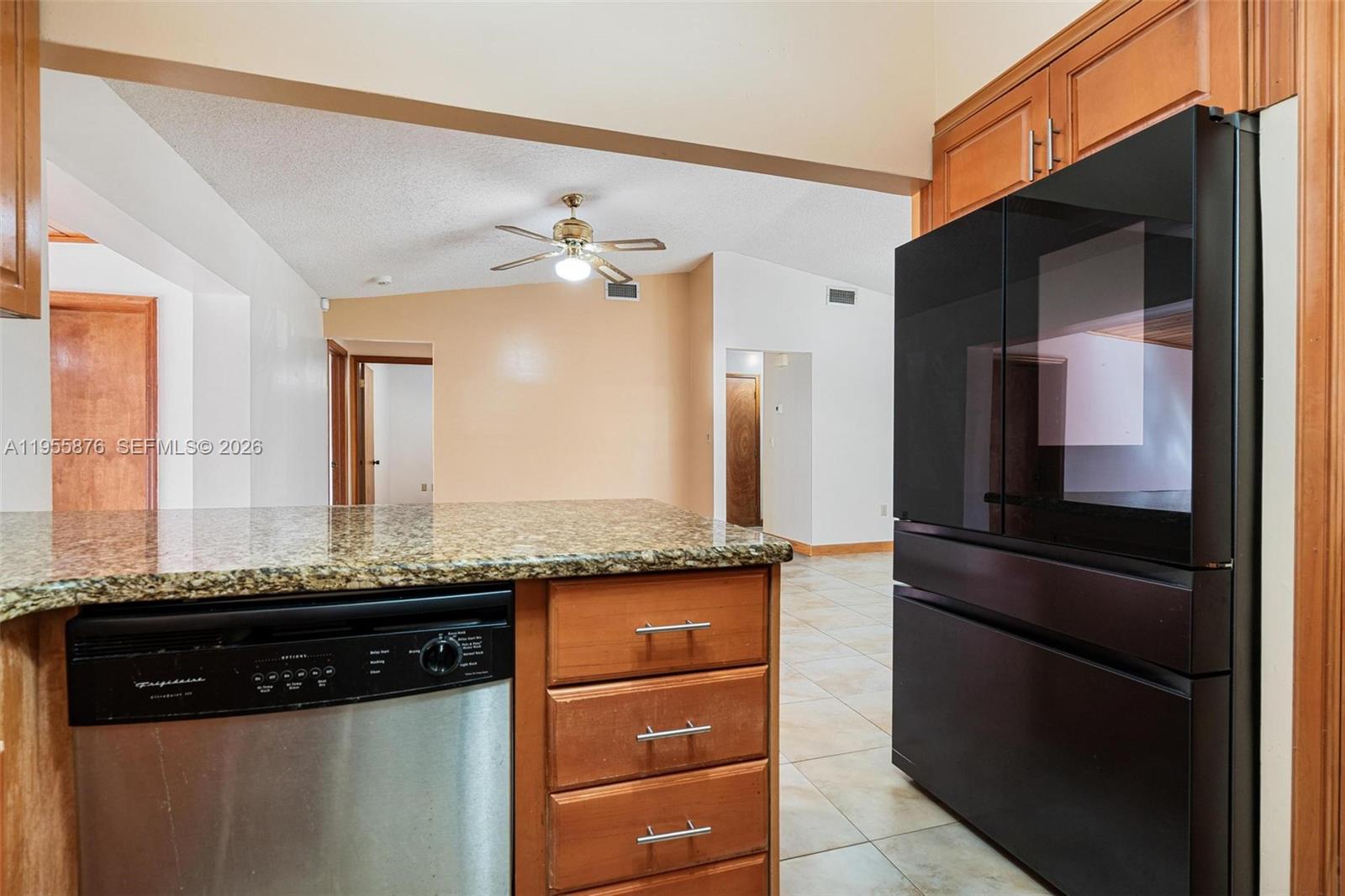 7476 SW 112th Pl Miami, FL 33173