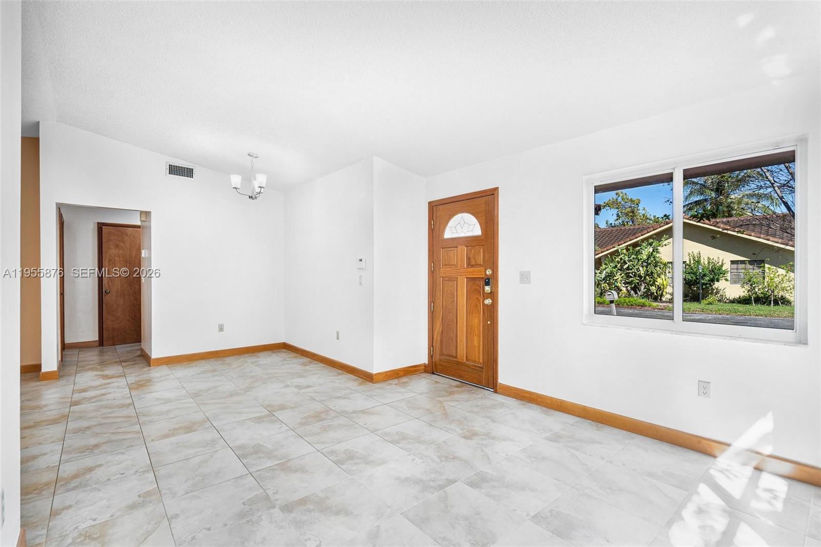 7476 SW 112th Pl Miami, FL 33173