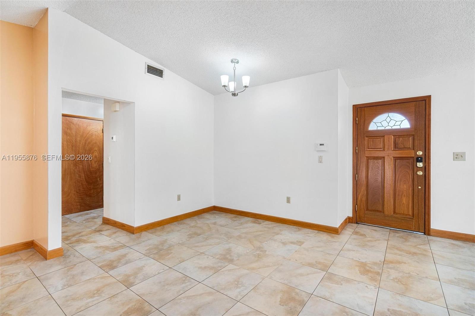 7476 SW 112th Pl Miami, FL 33173