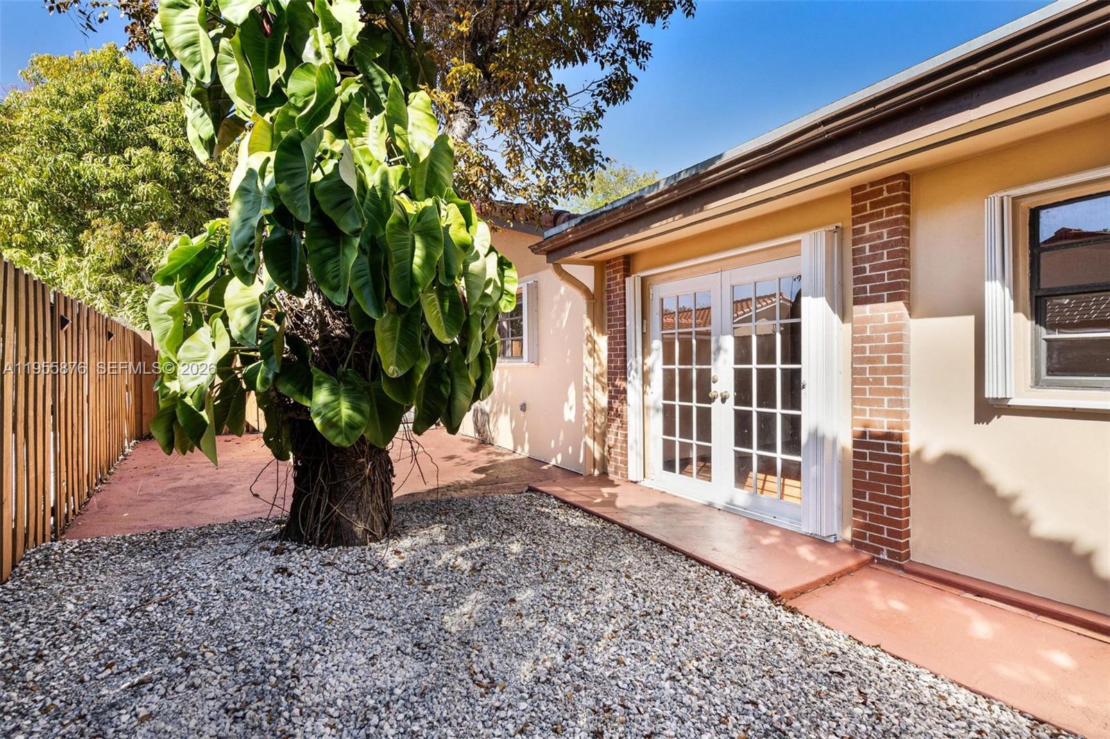 7476 SW 112th Pl Miami, FL 33173