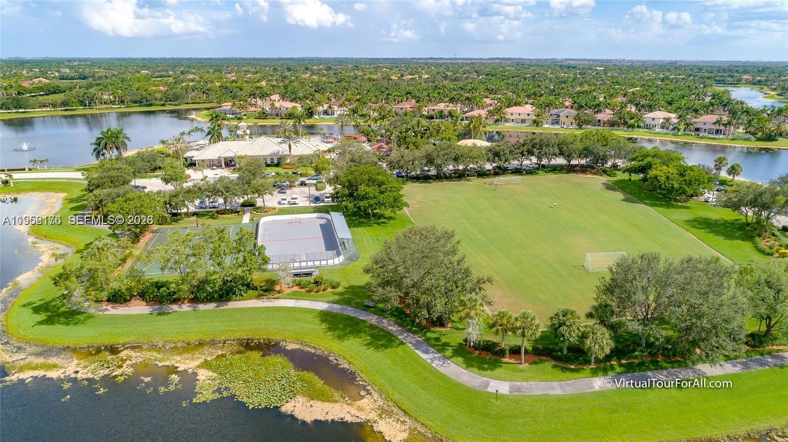 625 Bald Cypress Rd Weston, FL 33327