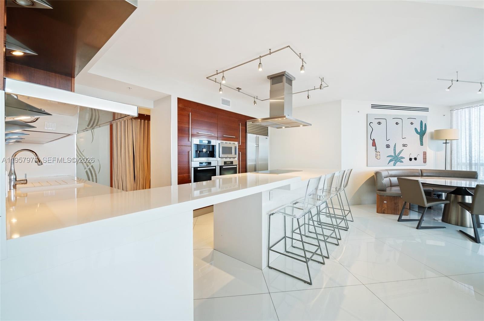 image Trump Royale14