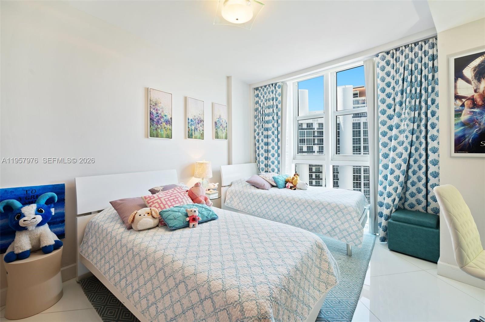 image Trump Royale23