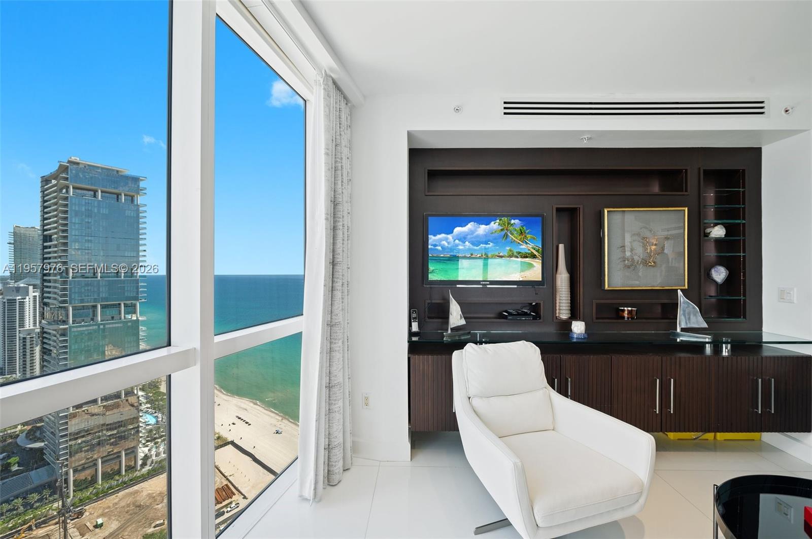 image Trump Royale28