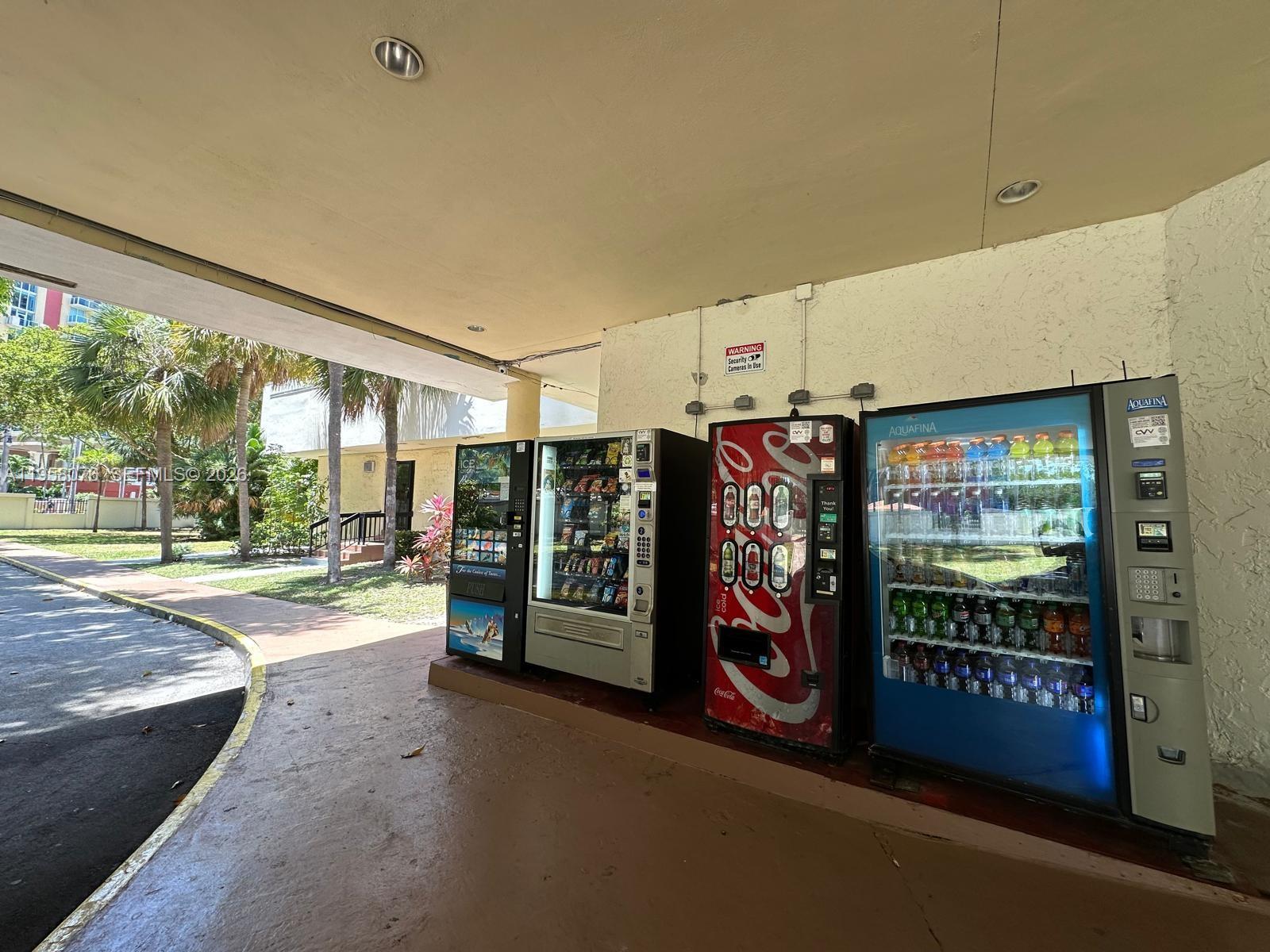 16919 N Bay Rd #617 Sunny Isles Beach, FL 33160