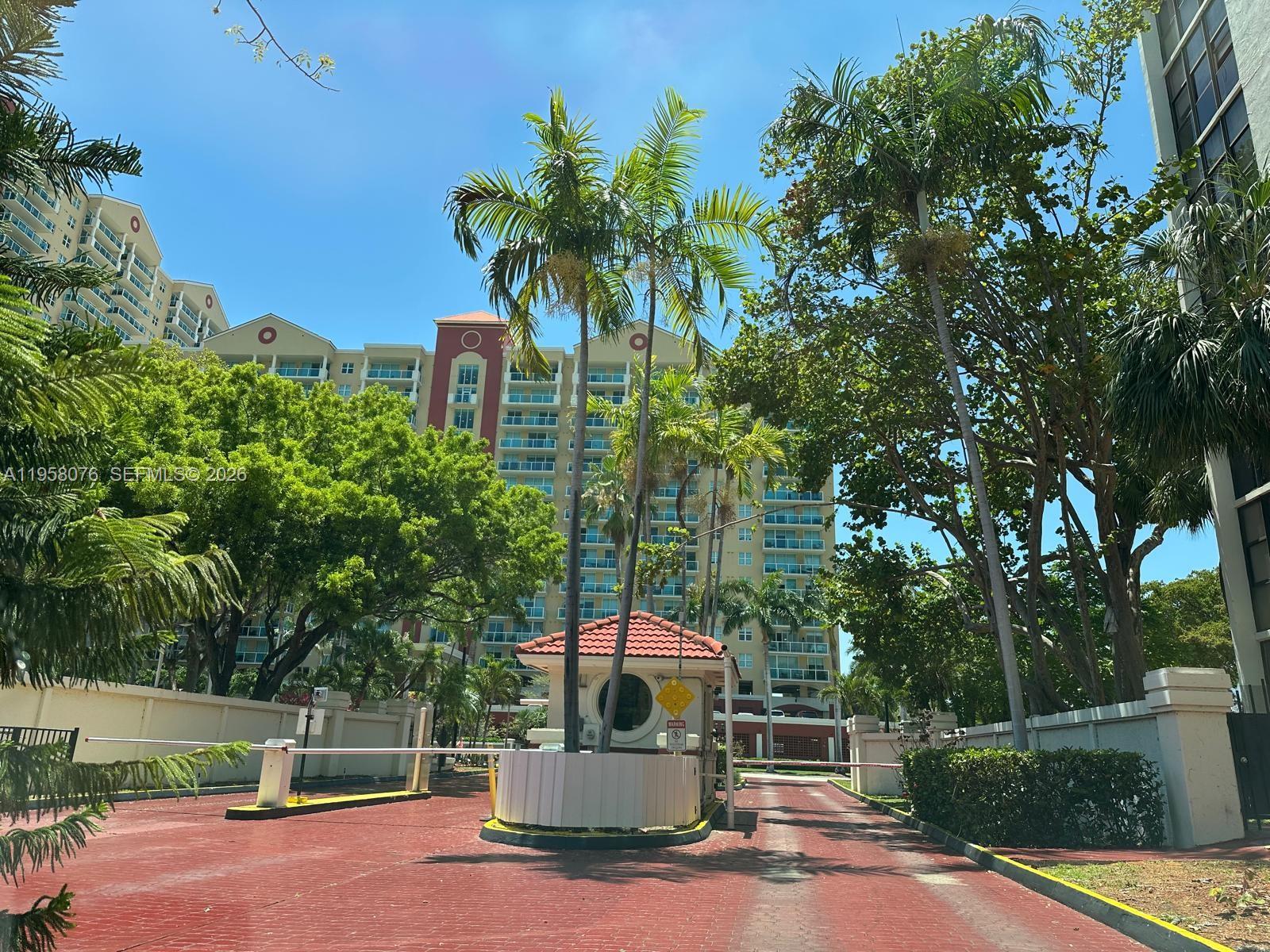 16919 N Bay Rd #617 Sunny Isles Beach, FL 33160