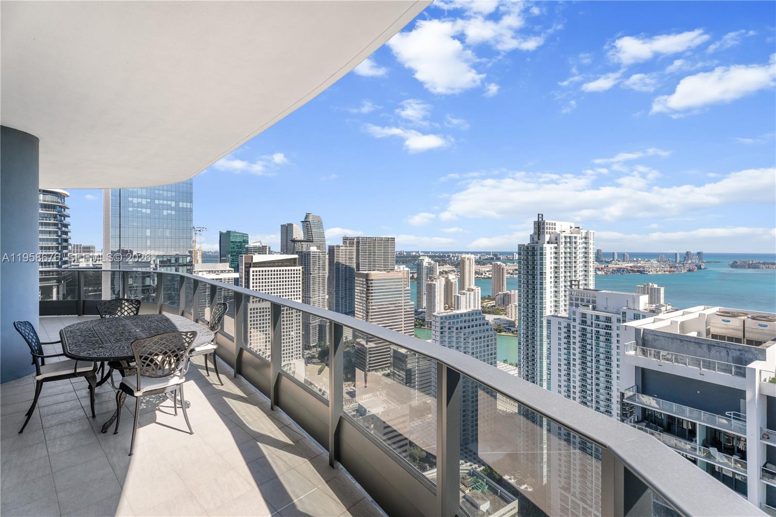 1000 Brickell Plz #PH5408 Miami, FL 33131