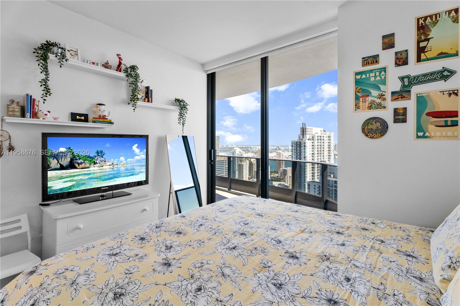1000 Brickell Plz #PH5408 Miami, FL 33131