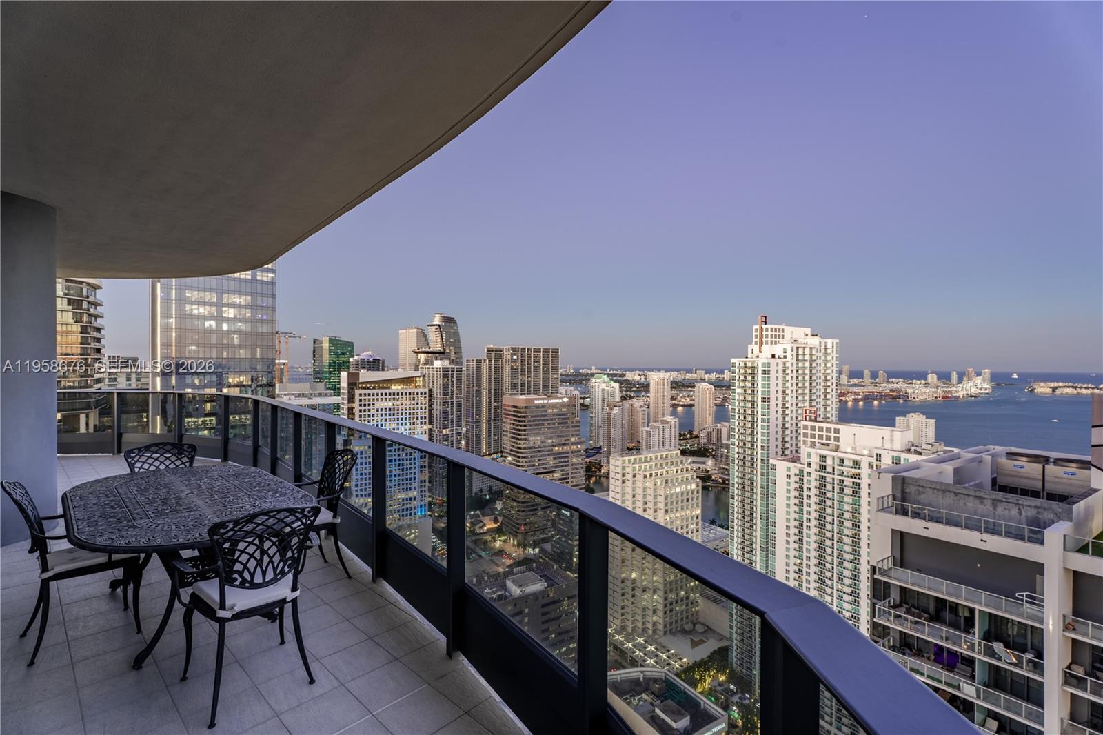 1000 Brickell Plz #PH5408 Miami, FL 33131