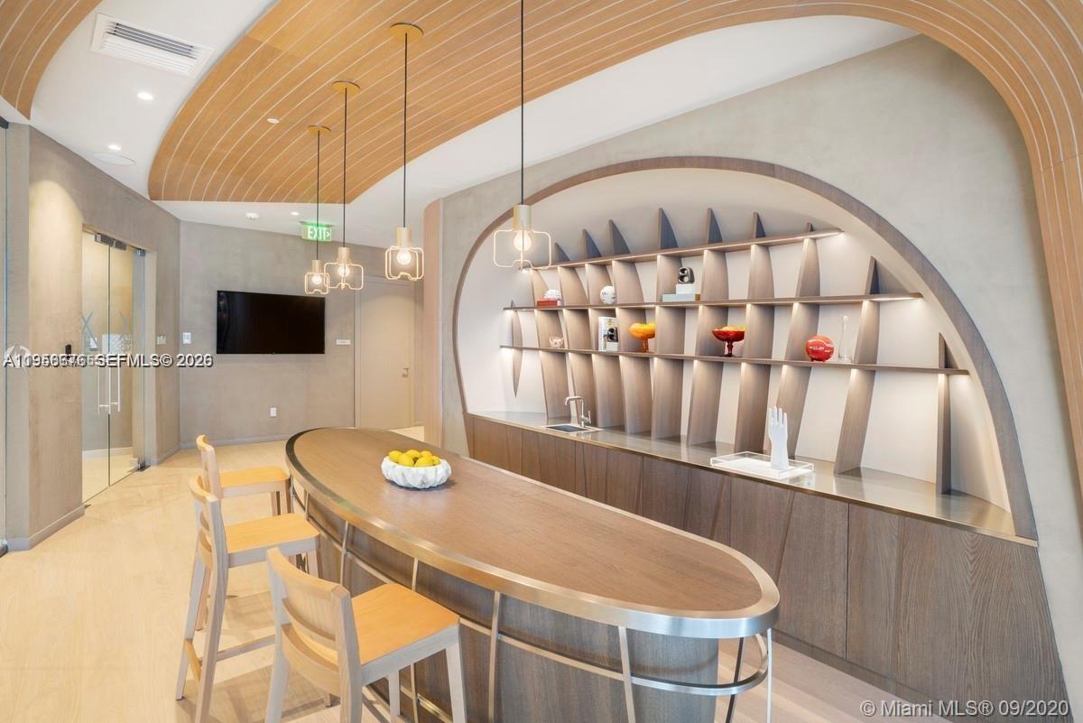 1000 Brickell Plz #PH5408 Miami, FL 33131