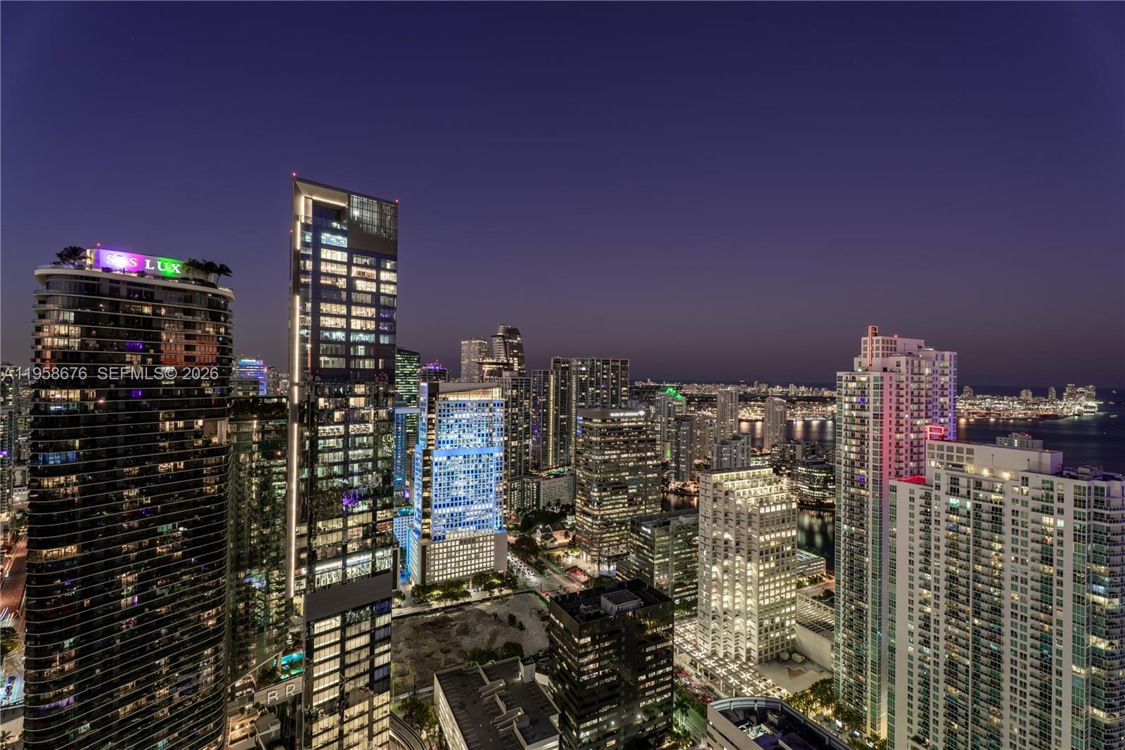 1000 Brickell Plz #PH5408 Miami, FL 33131