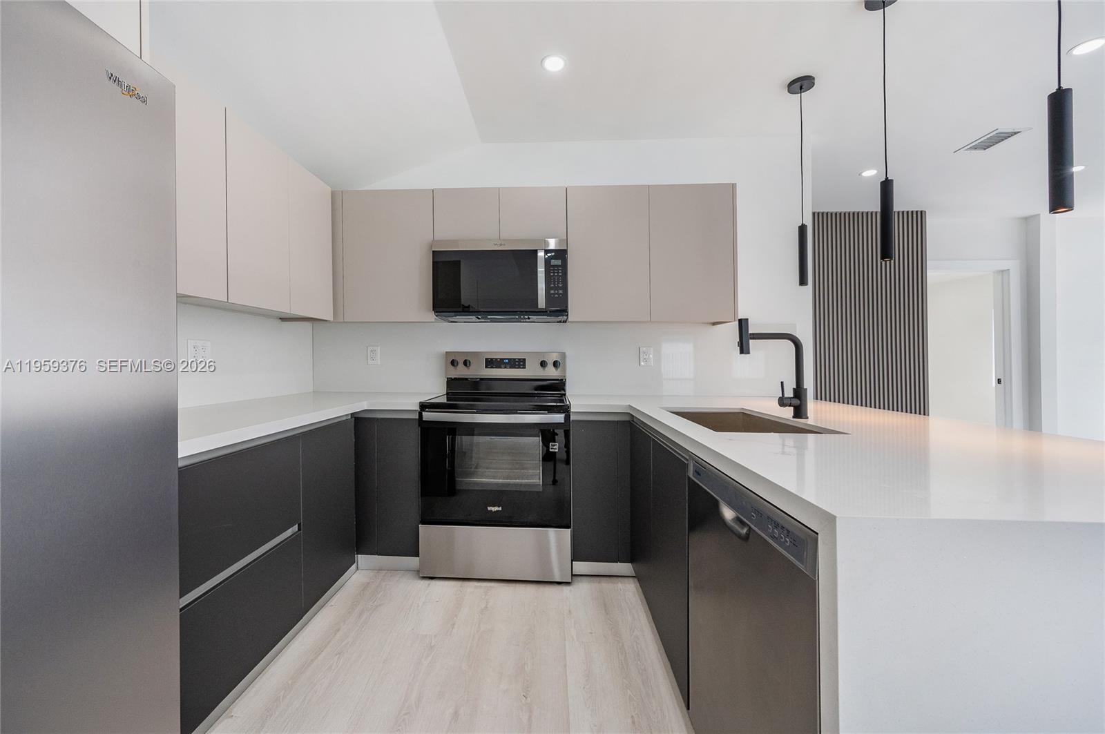 2363 SW 11th Ter Miami, FL 33135