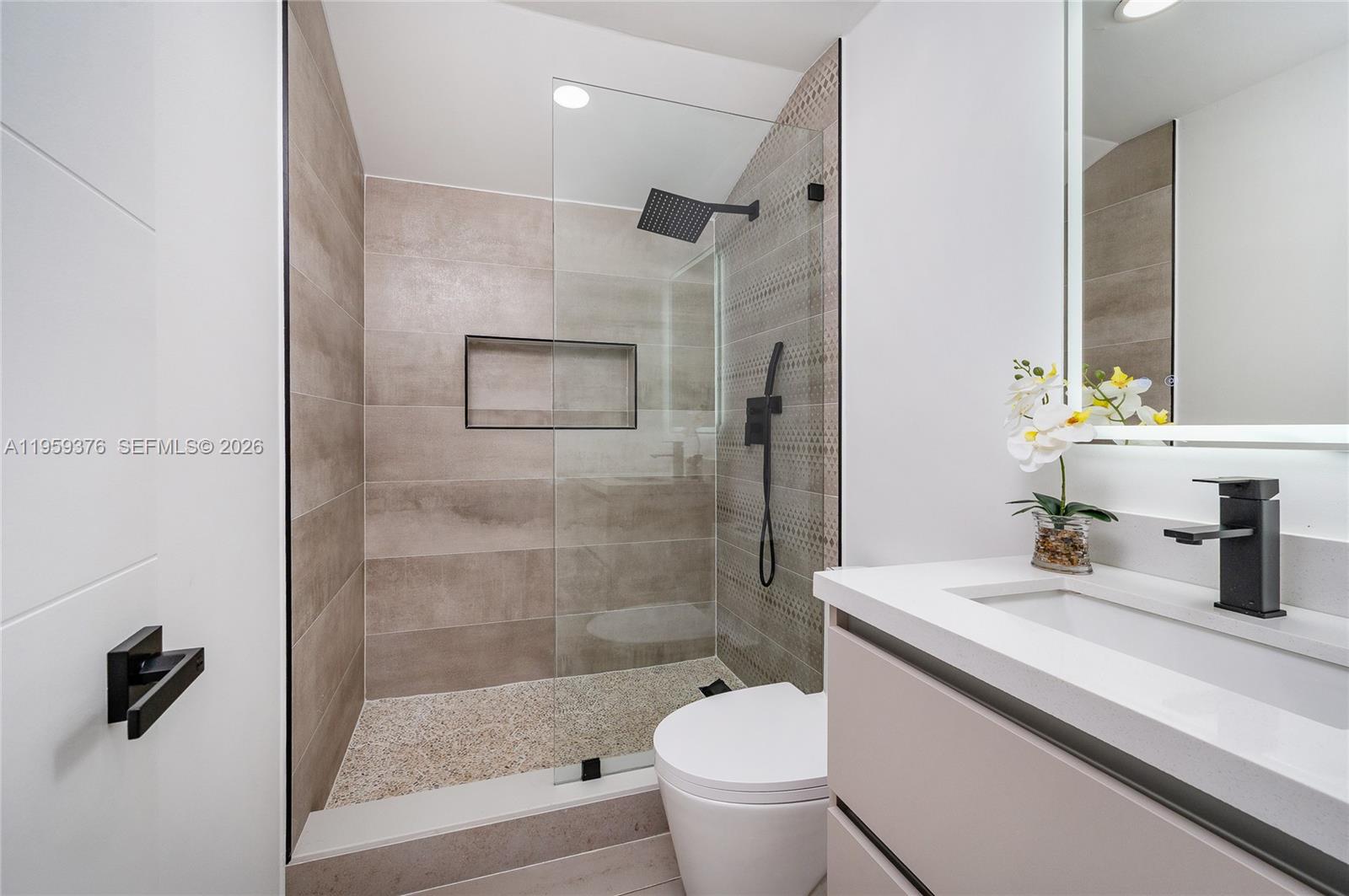 2363 SW 11th Ter Miami, FL 33135