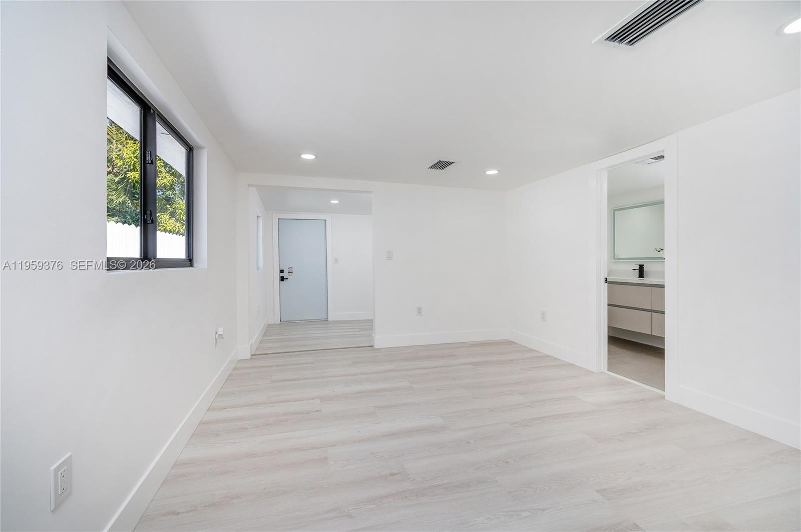 2363 SW 11th Ter Miami, FL 33135