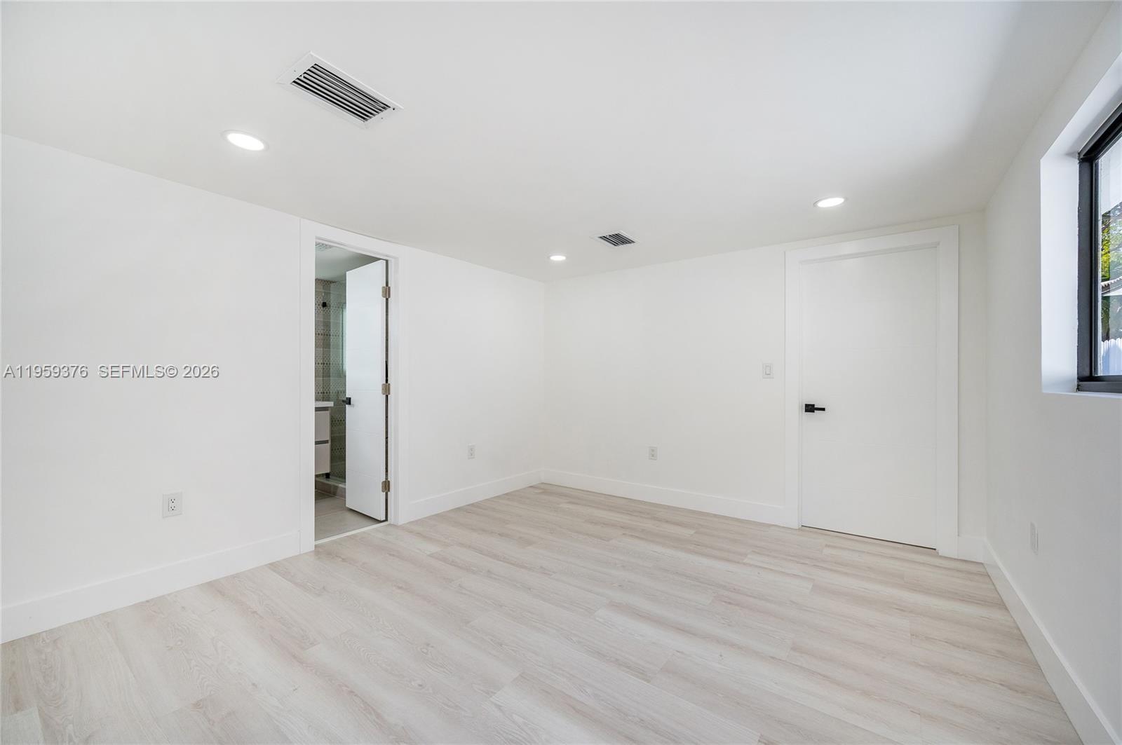 2363 SW 11th Ter Miami, FL 33135