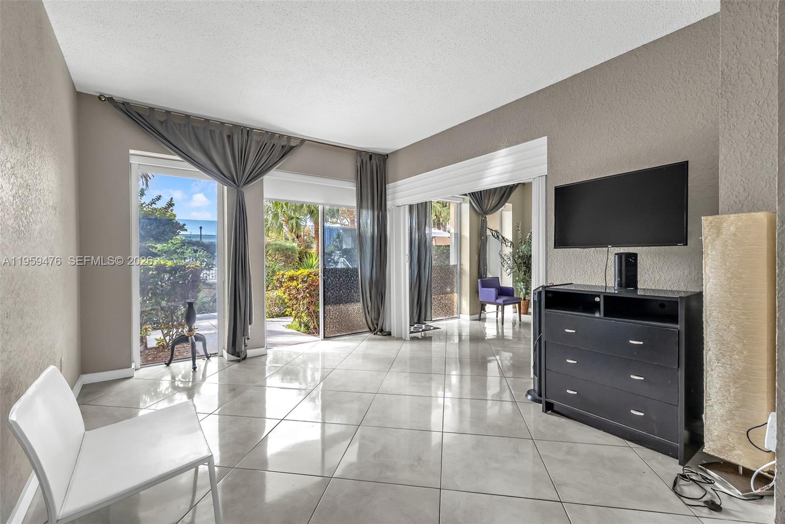 11111 Biscayne Blvd #116 Miami, FL 33181