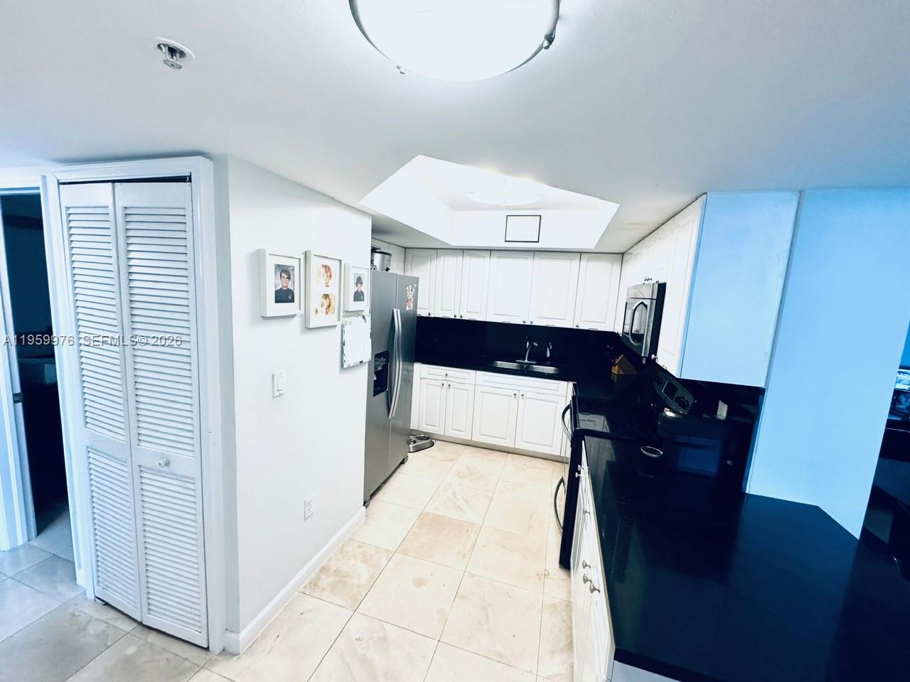 image Sunset Harbour North9