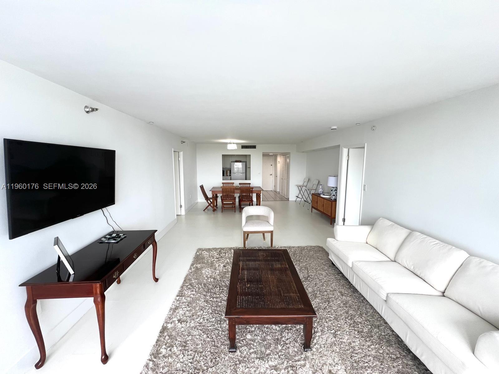 20515 E Country Clb Dr #649 Aventura, FL 33180