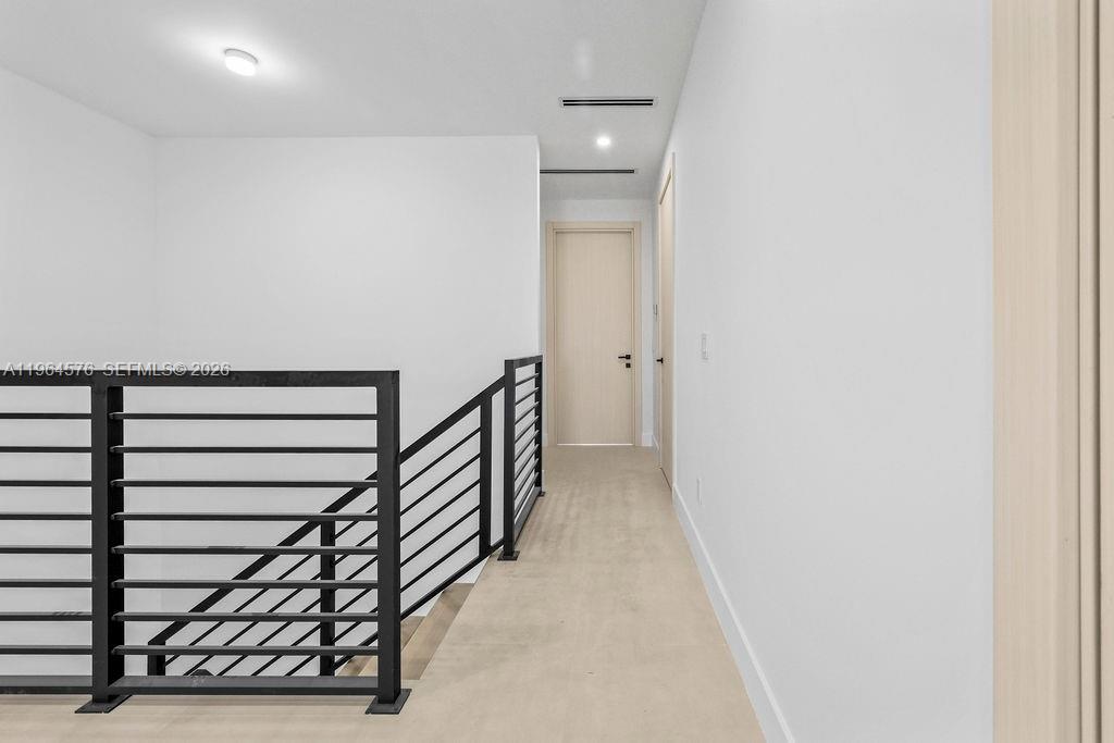 1337 NE 13th Ave Fort Lauderdale, FL 33304