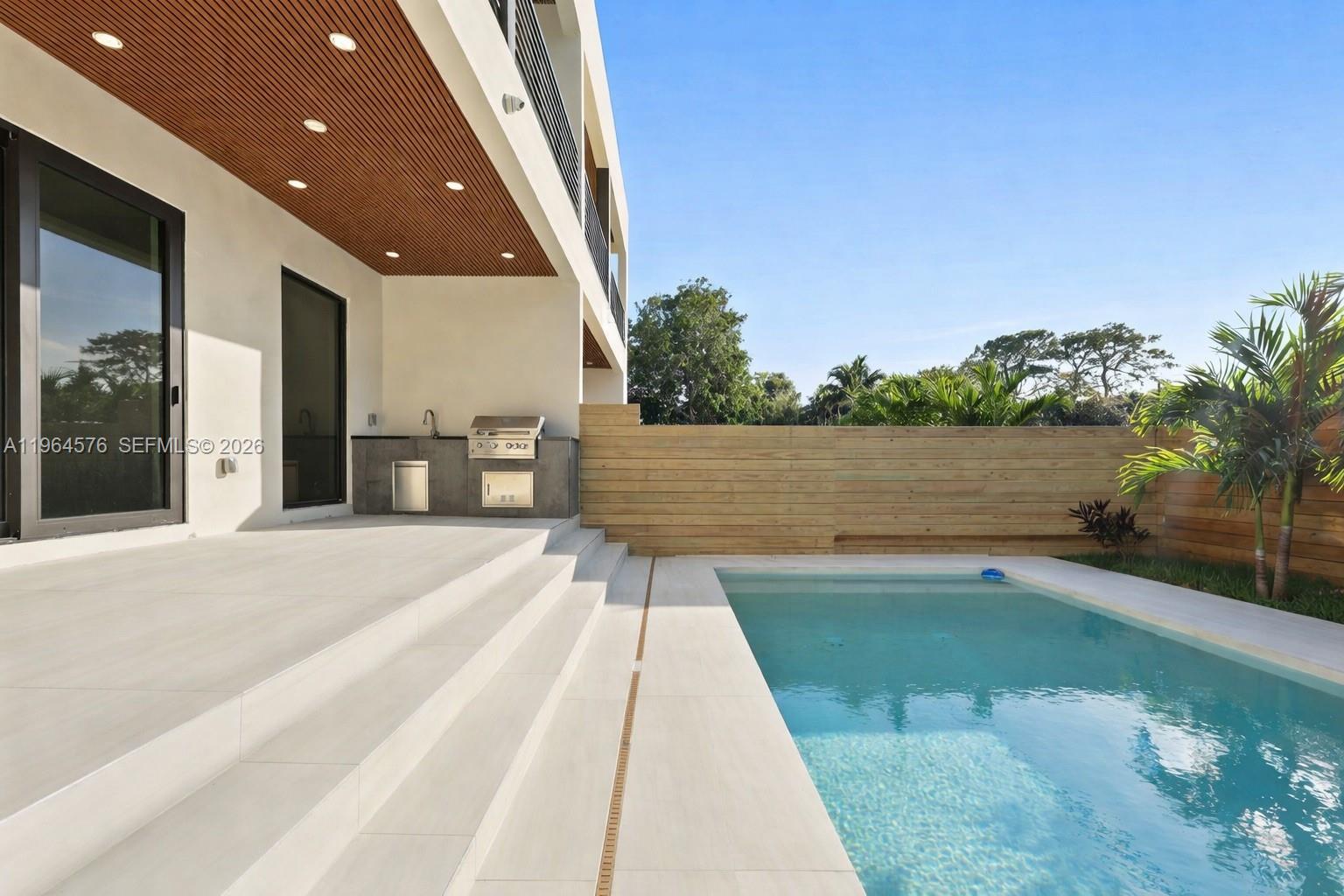 1337 NE 13th Ave Fort Lauderdale, FL 33304