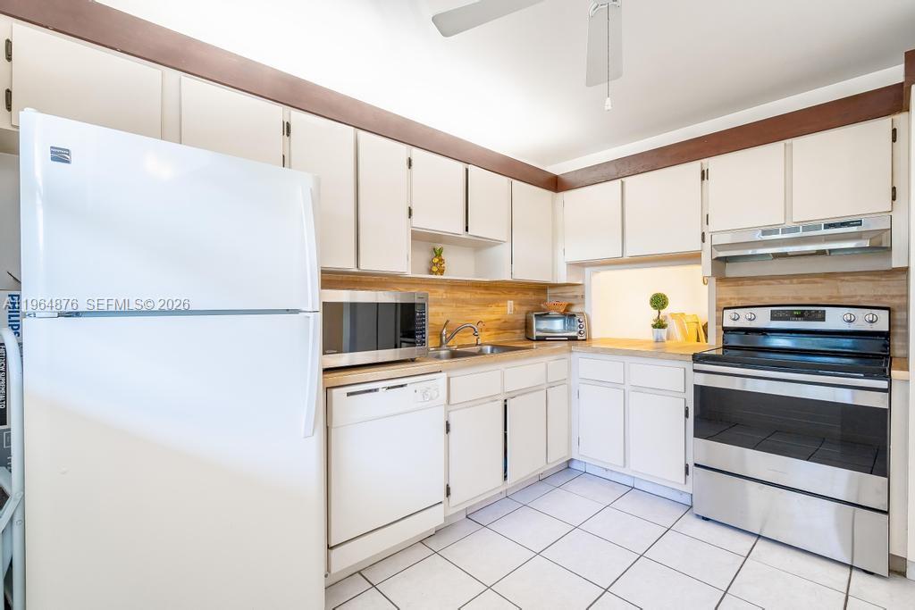 250 Gate Rd #257 Hollywood, FL 33024